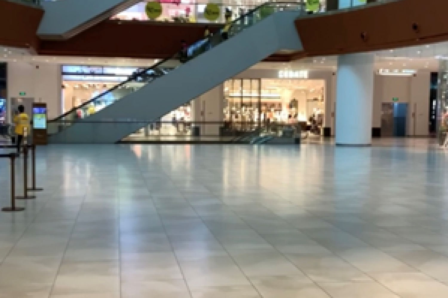廣州市 - 花都區駿壹萬邦購物商場